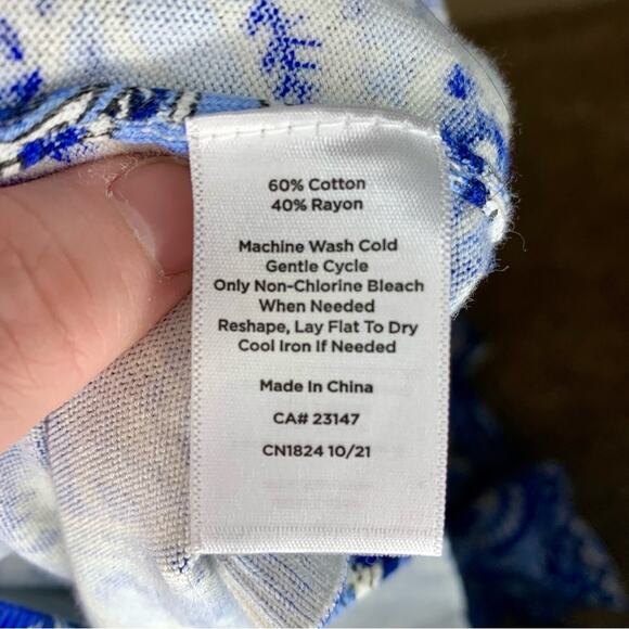 Blue Paisely Talbots Sweater - Picture 4 of 4